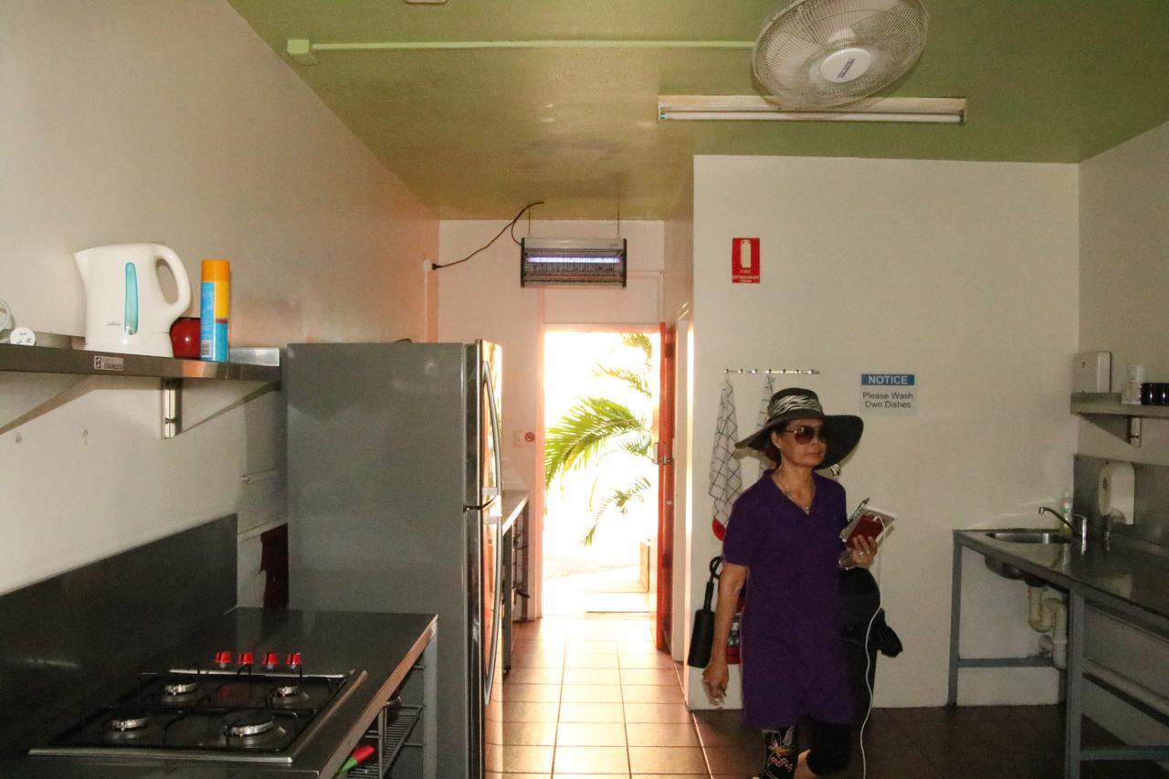 Crocodilly Inn Darwin Bagian luar foto