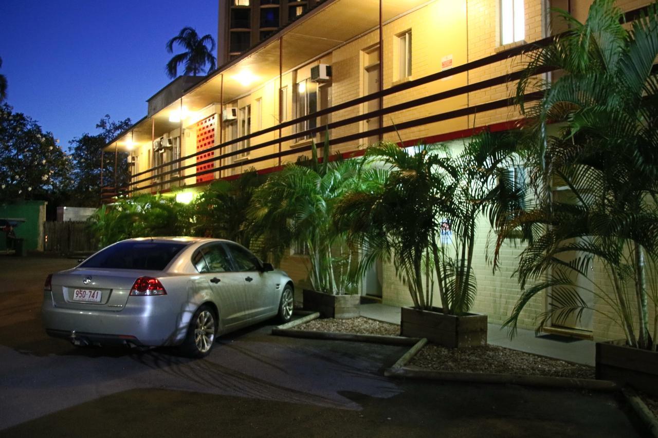 Crocodilly Inn Darwin Bagian luar foto